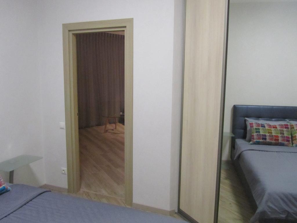 Apartments On Henuezskaya 5 โอเดสซา ภายนอก รูปภาพ
