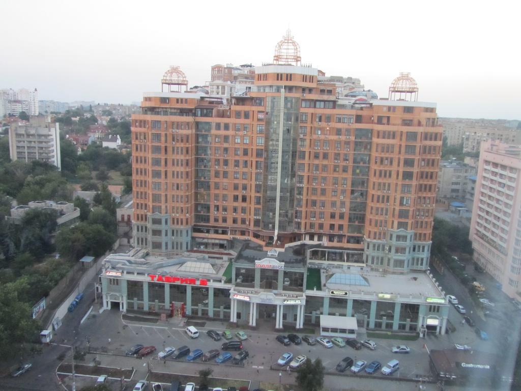 Apartments On Henuezskaya 5 โอเดสซา ภายนอก รูปภาพ