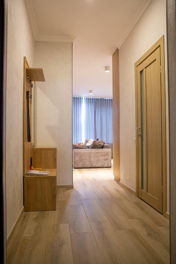 Apartments On Henuezskaya 5 โอเดสซา ภายนอก รูปภาพ