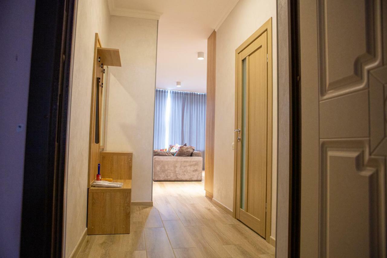 Apartments On Henuezskaya 5 โอเดสซา ภายนอก รูปภาพ