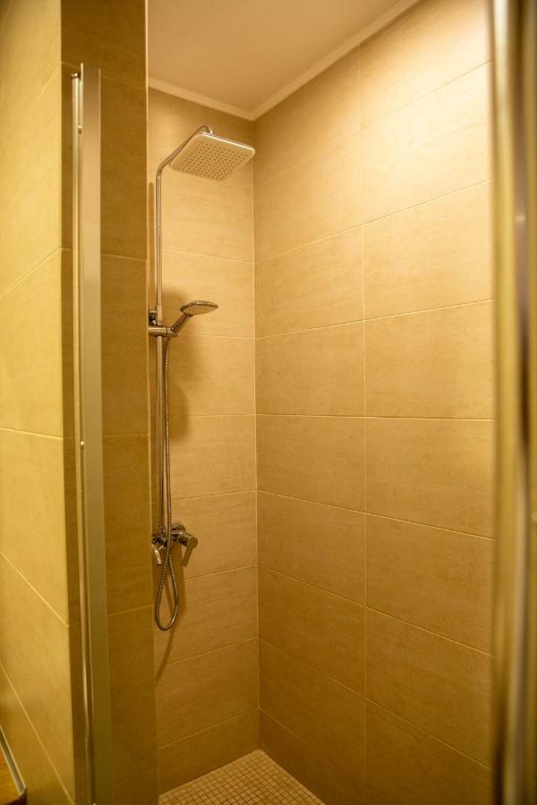 Apartments On Henuezskaya 5 โอเดสซา ภายนอก รูปภาพ