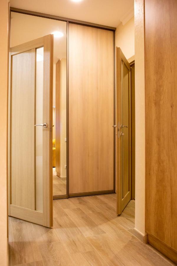 Apartments On Henuezskaya 5 โอเดสซา ภายนอก รูปภาพ